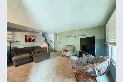 207 E Bishop Street, Luverne, MN 56156 - Photo 4