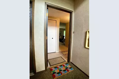 14314 Fairway Drive, Eden Prairie, MN 55344 - Photo 4