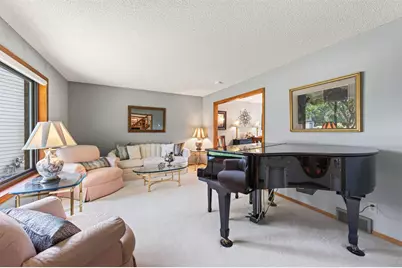 8945 Dallas Lane N, Maple Grove, MN 55369 - Photo 6