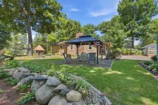 175 Tonka Bay Rd, Excelsior, MN 55331 - Photo 32
