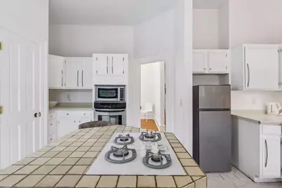 16 Grove Street #16B, Minneapolis, MN 55401 - Photo 12
