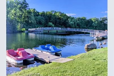 1641 Oak Creek Pass, Chaska, MN 55318 - Photo 40