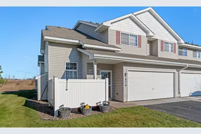 1824 Bridgewater Boulevard S, Cambridge, MN 55008 - Photo 2