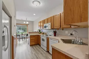 1824 Bridgewater Blvd S, Cambridge, MN 55008 - Photo 18