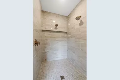 5933 Ashcroft Avenue, Edina, MN 55424 - Photo 8
