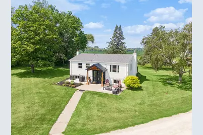 18061 Langford Boulevard, Jordan, MN 55352 - Photo 2