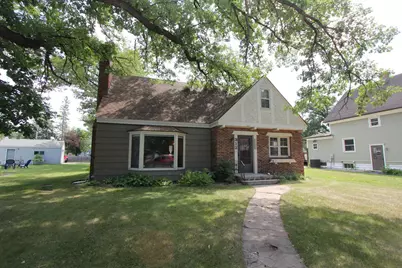 312 Kendall Avenue N, Thief River Falls, MN 56701 - Photo 48