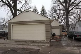 312 Kendall Ave N, Thief River Falls, MN 56701 - Photo 44
