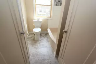 312 Kendall Ave N, Thief River Falls, MN 56701 - Photo 8
