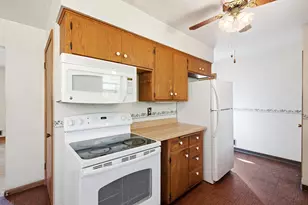 1521 Arkwright St N, Saint Paul, MN 55130 - Photo 10