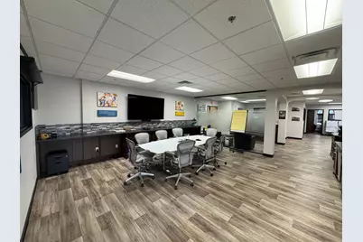 2850 Cutters Grove Avenue #Suite 207, Anoka, MN 55303 - Photo 18