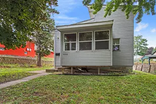 4228 Washington St NE, Columbia Heights, MN 55421 - Photo 2