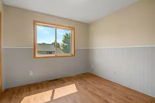2215 Hulett Ave, Faribault, MN 55021 - Photo 14