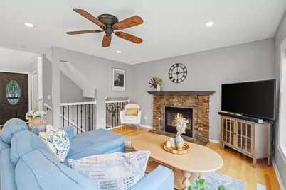 2213 Emerald Lane, Saint Paul, MN 55119 - Photo 8