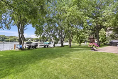 9247 Lake Riley Boulevard, Chanhassen, MN 55317 - Photo 40