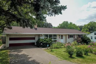 6229 10th St N, Oakdale, MN 55128 - Photo 1