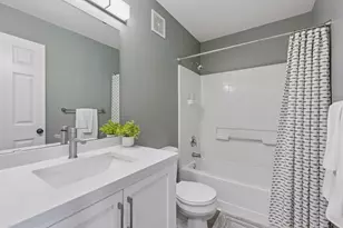 11025 Oak Grv Cir, Woodbury, MN 55129 - Photo 12