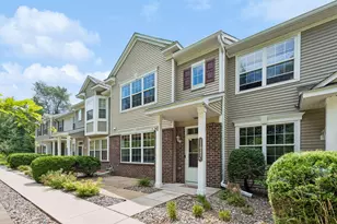 11025 Oak Grv Cir, Woodbury, MN 55129 - Photo 16