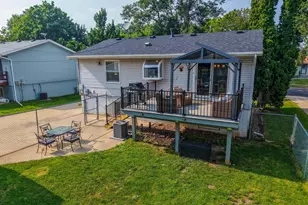 2056 44th St NW, Rochester, MN 55901 - Photo 36