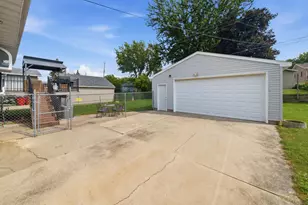 2056 44th St NW, Rochester, MN 55901 - Photo 44