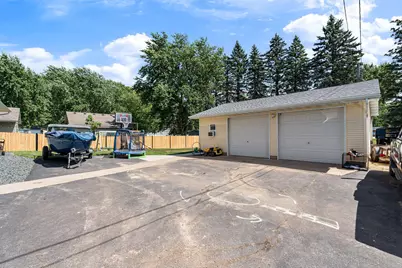 305 Le Sueur Avenue, Eagle Lake, MN 56024 - Photo 4