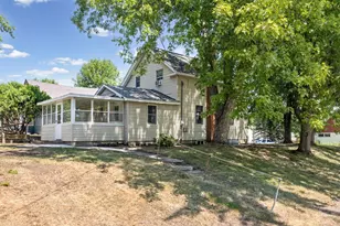 404 5th St N, Bayport, MN 55003 - Photo 32