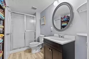 1805 Ruby Cir, Shakopee, MN 55379 - Photo 32