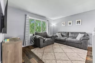 1805 Ruby Cir, Shakopee, MN 55379 - Photo 20