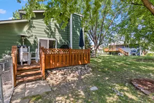 1805 Ruby Cir, Shakopee, MN 55379 - Photo 42