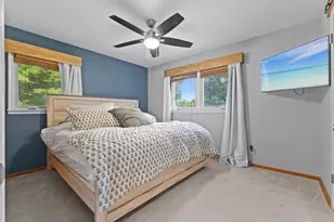 784 Creek Ave, Mendota Heights, MN 55120 - Photo 10