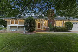 784 Creek Ave, Mendota Heights, MN 55120 - Photo 1