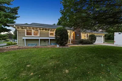 784 Creek Avenue, Mendota Heights, MN 55120 - Photo 2