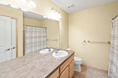 899 Ledgestone Drive, Mahtomedi, MN 55115 - Photo 24