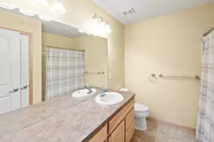 899 Ledgestone Dr, Mahtomedi, MN 55115 - Photo 22