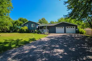 1712 Cranberry Ln NE, Alexandria, MN 56308 - Photo 2
