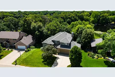 7941 S Bay Curve, Eden Prairie, MN 55347 - Photo 8