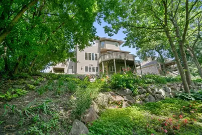 7941 S Bay Curve, Eden Prairie, MN 55347 - Photo 16