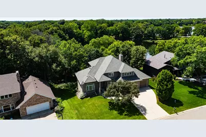 7941 S Bay Curve, Eden Prairie, MN 55347 - Photo 6