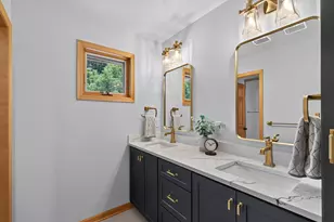 6539 Orchard Ridge Trail, Woodbury, MN 55129 - Photo 38