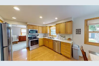 826 Minnie Maddern Street, Albert Lea, MN 56007 - Photo 10