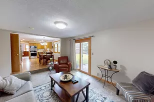 826 Minnie Maddern St, Albert Lea, MN 56007 - Photo 14