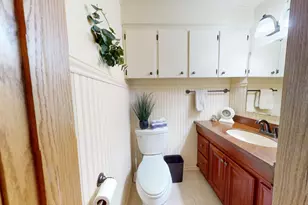 826 Minnie Maddern St, Albert Lea, MN 56007 - Photo 18