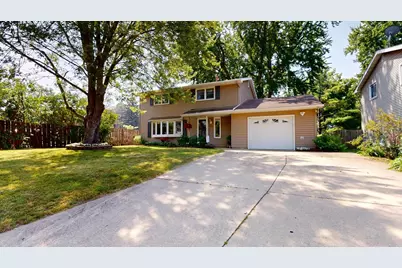826 Minnie Maddern Street, Albert Lea, MN 56007 - Photo 1