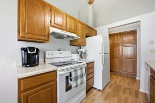 2923 32nd St S, Moorhead, MN 56560 - Photo 4