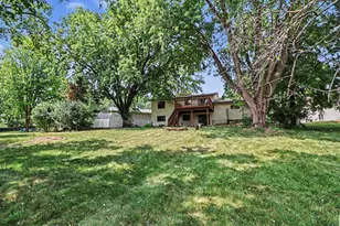 14005 38th Ave N, Plymouth, MN 55447 - Photo 16