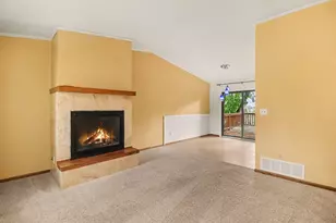 14005 38th Ave N, Plymouth, MN 55447 - Photo 2
