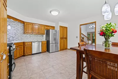 8925 Ashley Terrace, Brooklyn Park, MN 55443 - Photo 28
