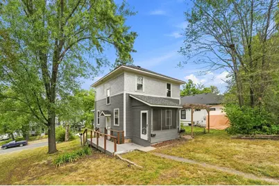 816 Vine Street, Hudson, WI 54016 - Photo 2