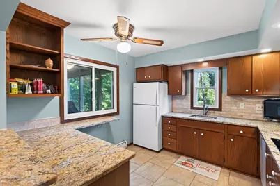 10704 Prescott Court, Burnsville, MN 55337 - Photo 18