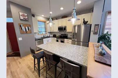 18060 Kindred Court, Lakeville, MN 55044 - Photo 2